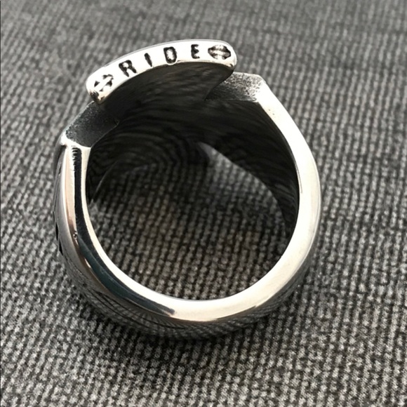 - Limited!HD Mens Rings - Picture 2 of 2